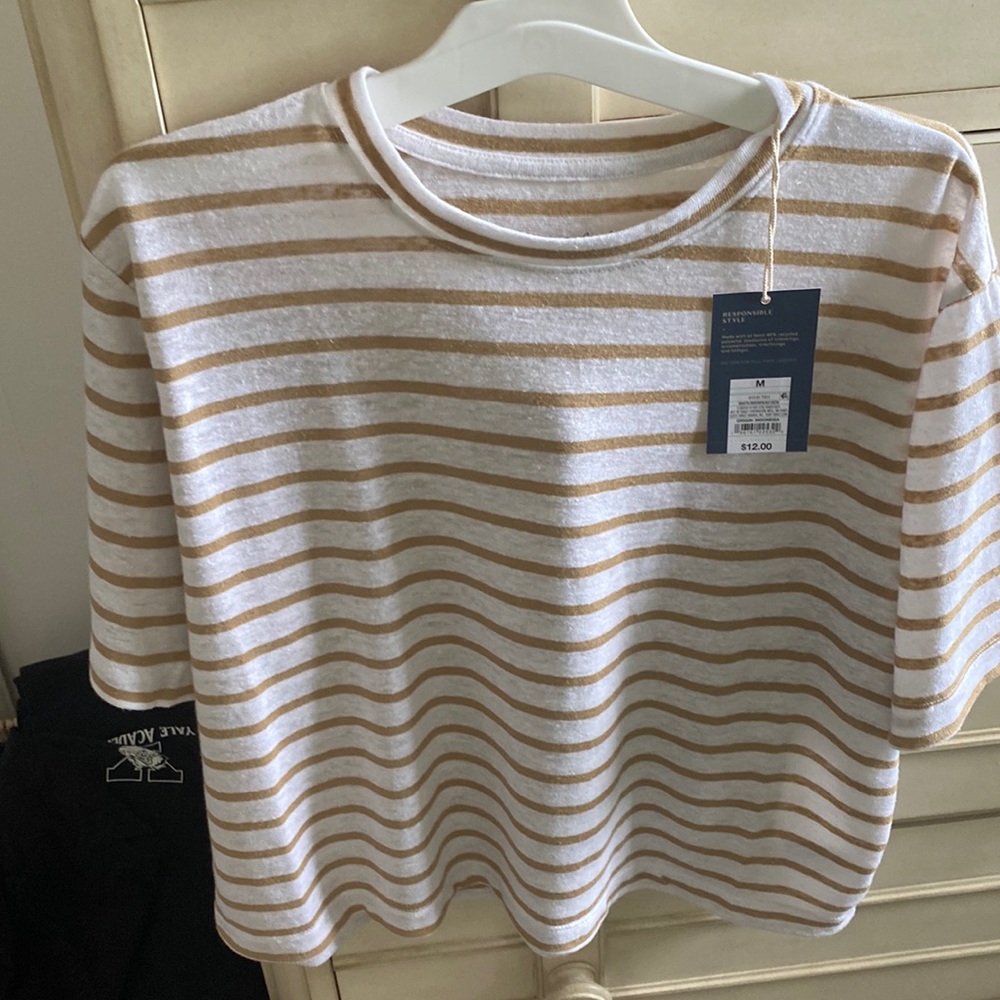 Women’s T-shirt
